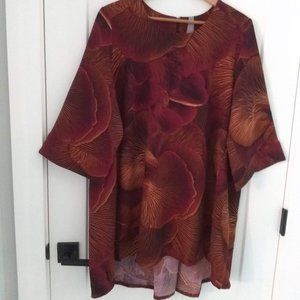 Melissa McCarthy Seven7, High Low Swing Top, Size 1X